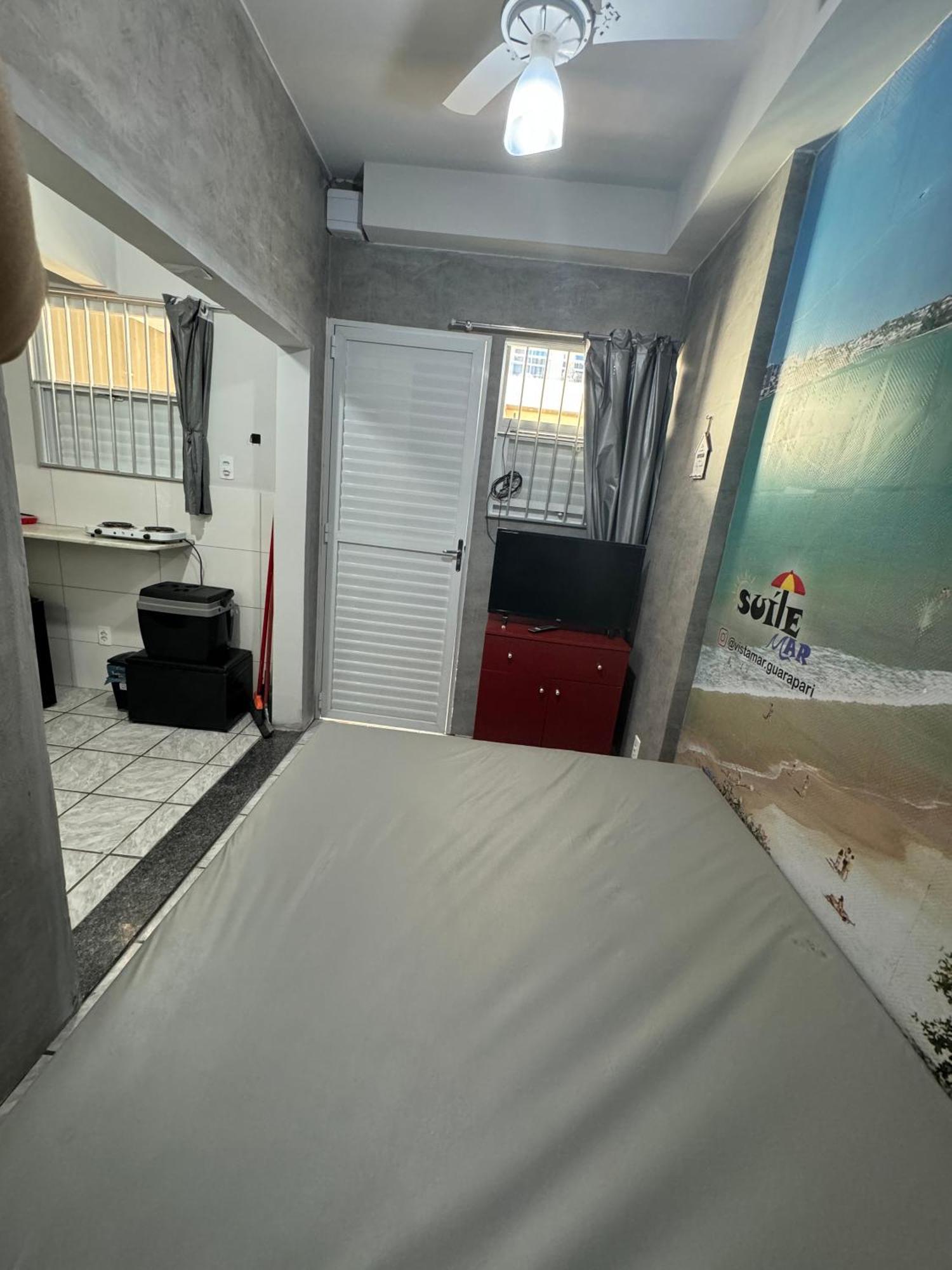 Apartment Mar: Beachfront Compact Economy With Elevator Guarapari